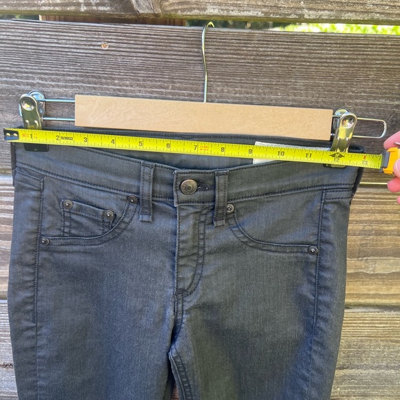 Rag & Bone Edgy Black Chic Skinny Jeans Coated Low Rise 24R - Picture 10 of 12